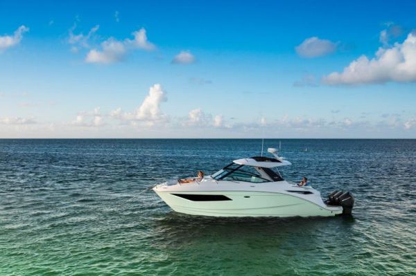 SEA RAY 320 SUNDANCER OB image