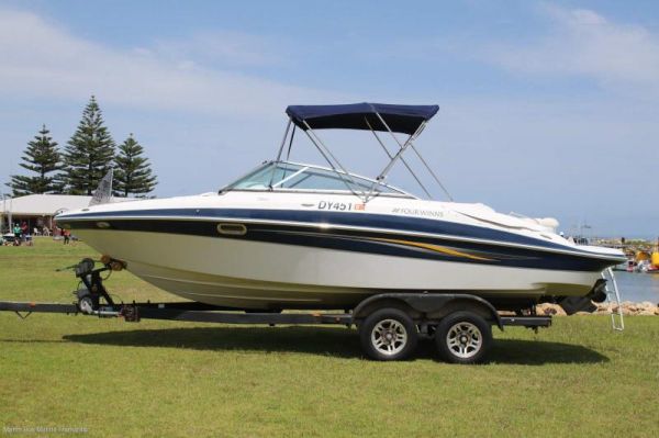 2008 Four Winns H240 image