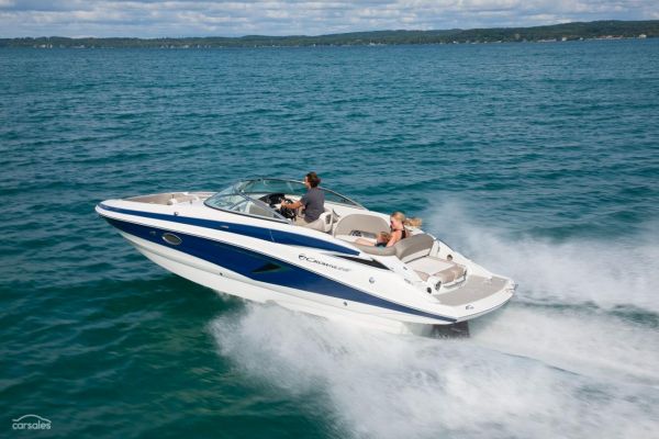 2025 Crownline E 255 image