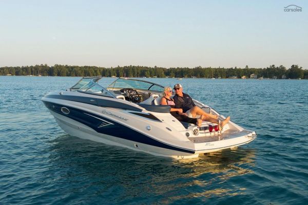 2025 Crownline E 235 image