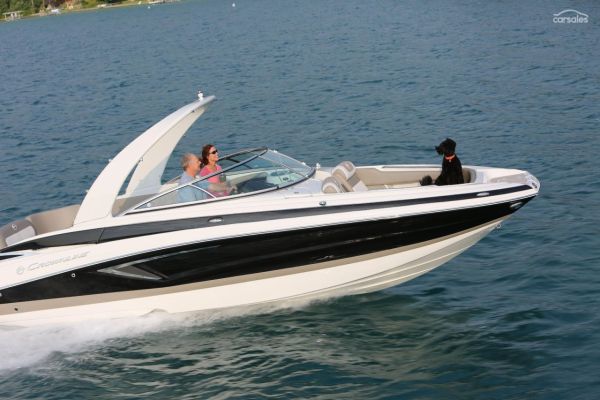 2025 Crownline E 285 image