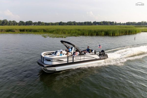 2026 Barletta Boats Lusso 25UC Ultra Lounge image