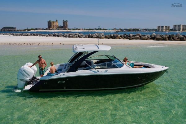 2025 Cobalt 30SC Outboard image