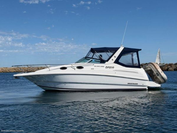 2004 Mustang 2800 Sportscruiser image