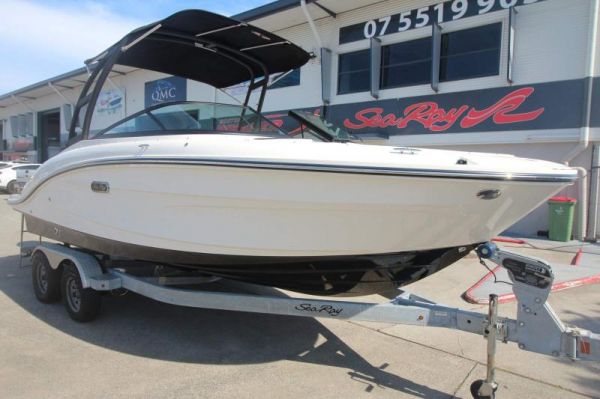 2025 Sea Ray 210 SPX OB image