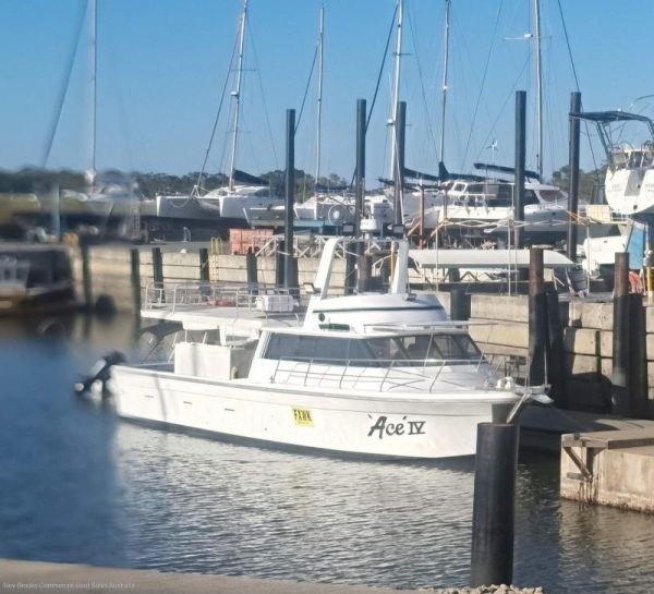 1985 Westcoaster 48 image