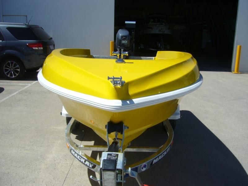 Image for 2024 HAINES HUNTER Seawasp 400 0