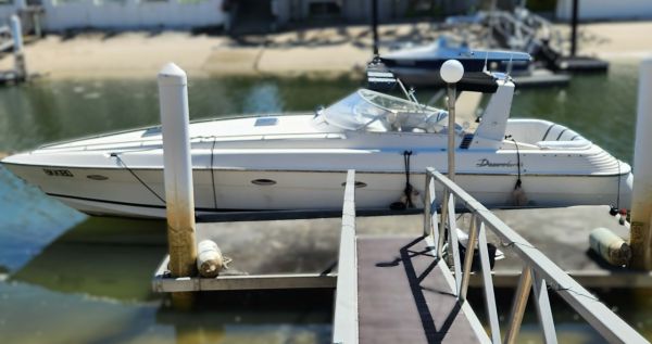 1989 Riviera Diavolo 34ft Sports Cruiser with Twin 350 Volvo Penta Petrol Motors image
