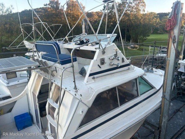 Image for 1978 Bertram 25 Flybridge 27