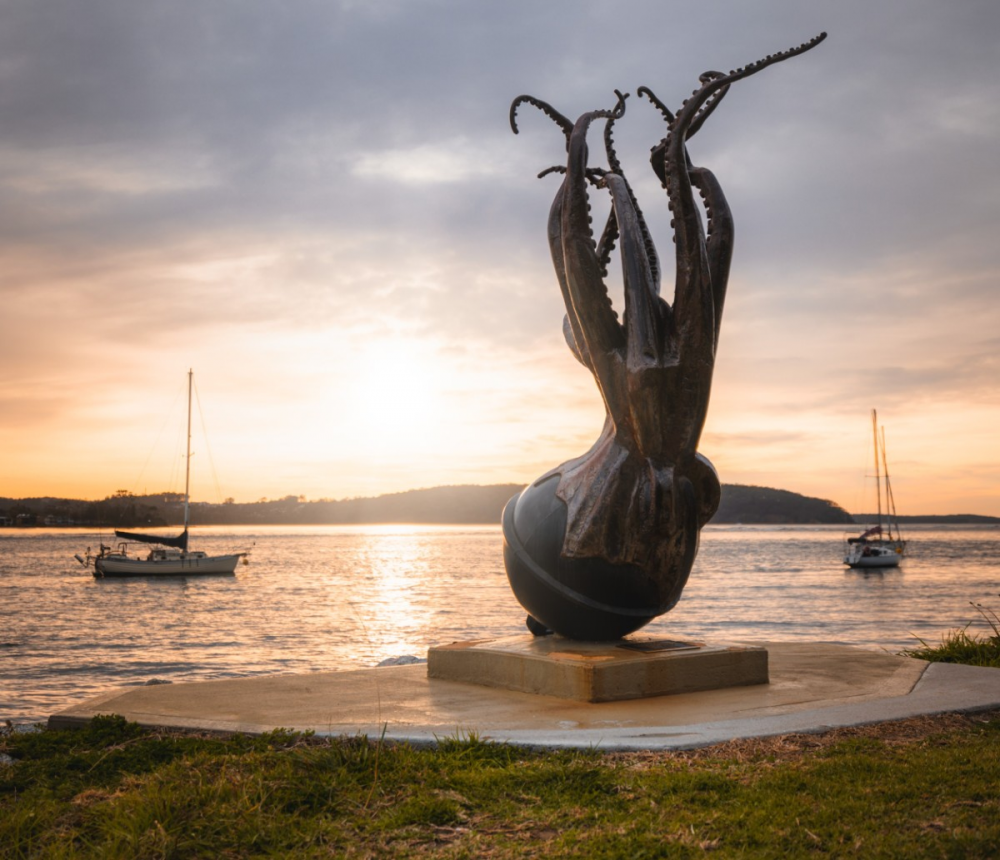 Sculptures on the Clyde River.