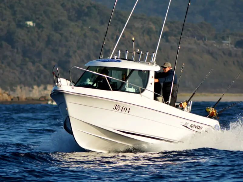 Arvor 20 shaft-driven boats perform well at cruising speeds and return terrific fuel economy
