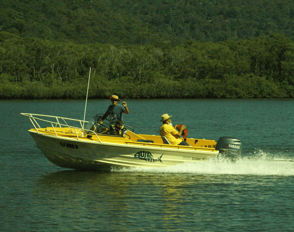 1970's Cruiseabout with late model 4-stroke engine