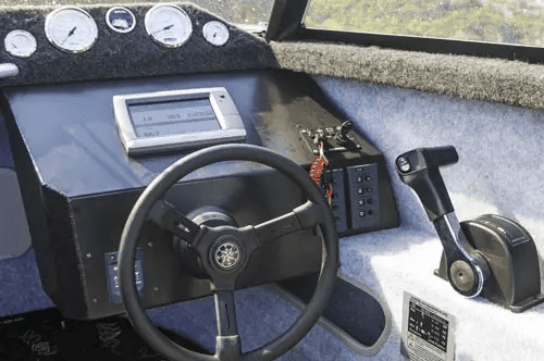 The Stabi craft 1850 has a low tow weight even with lots of optional extras, fishing rods and all the gear onboard