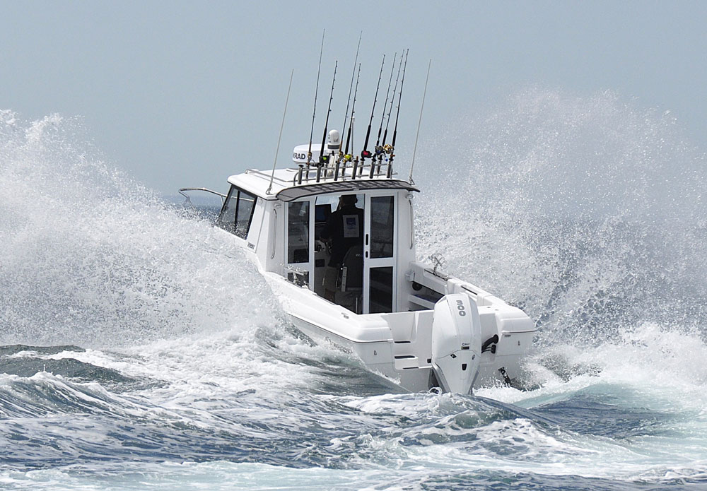 The 750HT has a vast working deck area and unparalleled offshore credentials, especially at sea chasing billfish