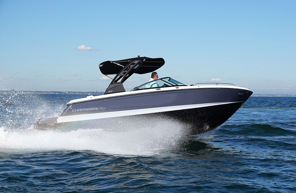 Chaparral 247SSX Sports Bowrider Review image